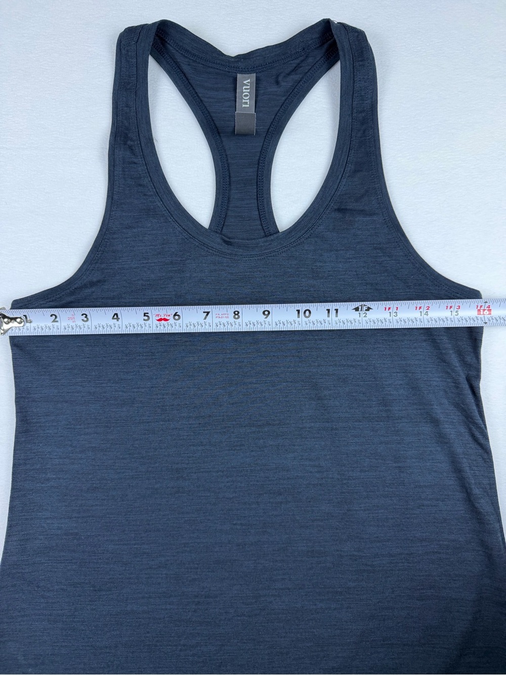 Vuori Blue Heathered Racerback Tank Top Size M Athletic Workout Activewear - Picture 4 of 6